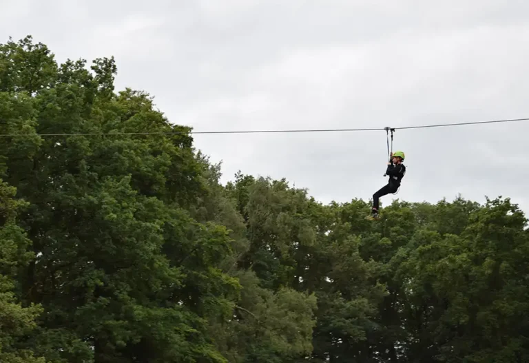 natuurlijk-heidepark-zipline-zwembad